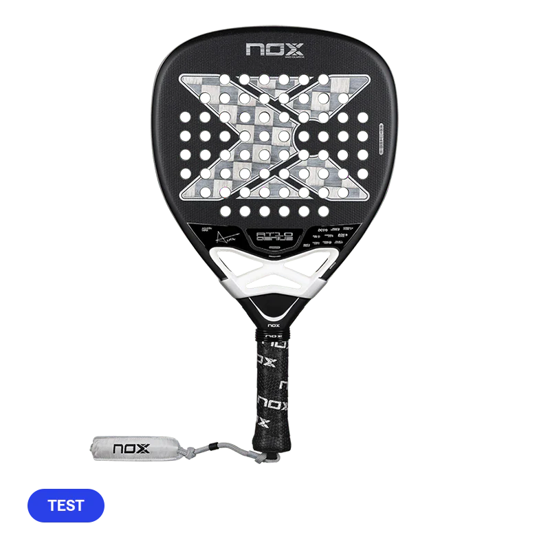 Pala de TEST Nox AT10 Genius Attack 18K by Agustin Tapia 2026