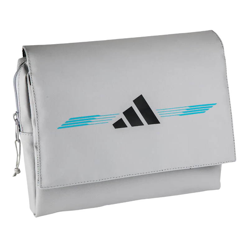 Neceser Adidas Blanco 3.4 Martita Ortega 2025
