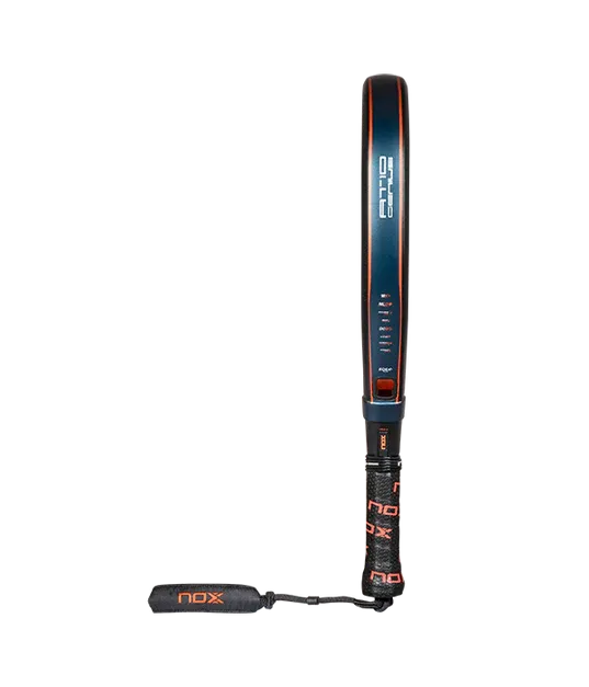 Pala de TEST Nox AT10 Genius Attack 18K 2025 Agustín Tapia
