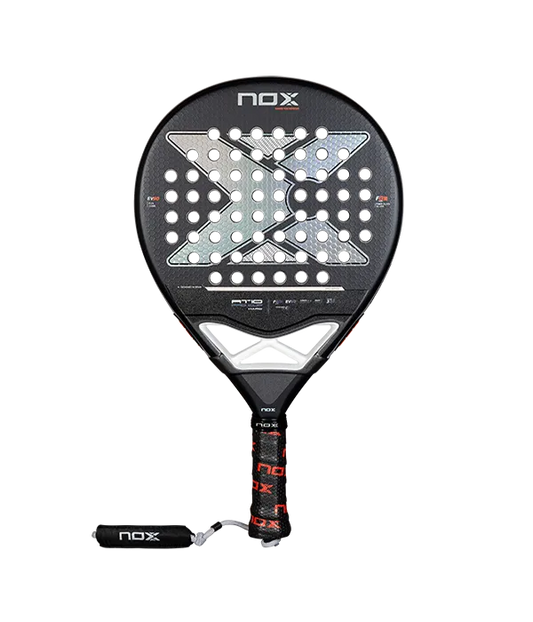 Pala Nox AT10 Pro Cup Hard 2025 Agustín Tapia