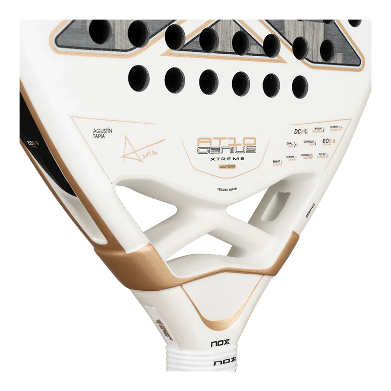 Pala de TEST Nox AT10 Genius 12K Xtrem by Agustin Tapia 2026