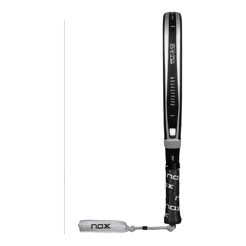 Pala NOX AT10 Genius Attack 18K by Agustin Tapia 2026