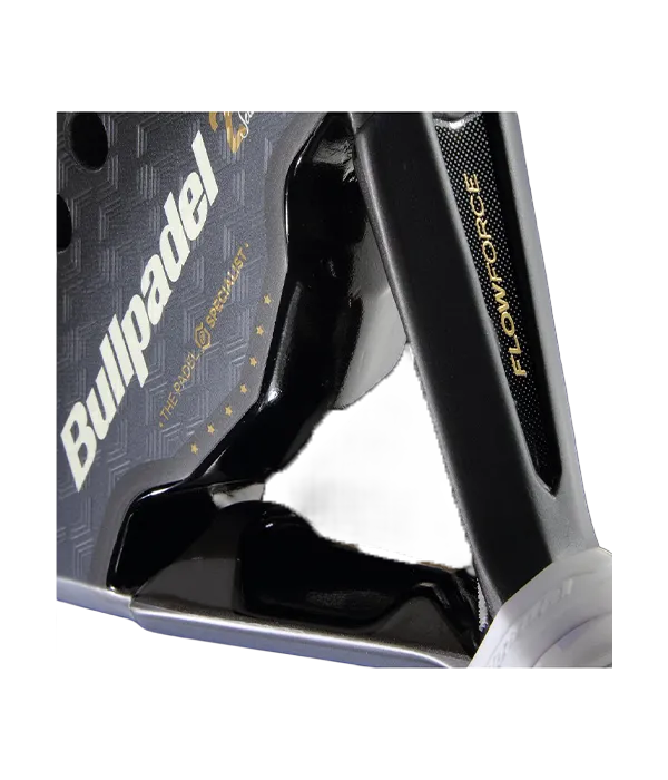 Pala de TEST Bullpadel Flow Legend 2026