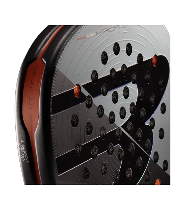 Pala de TEST Bullpadel Hack 04 Comfort 2026
