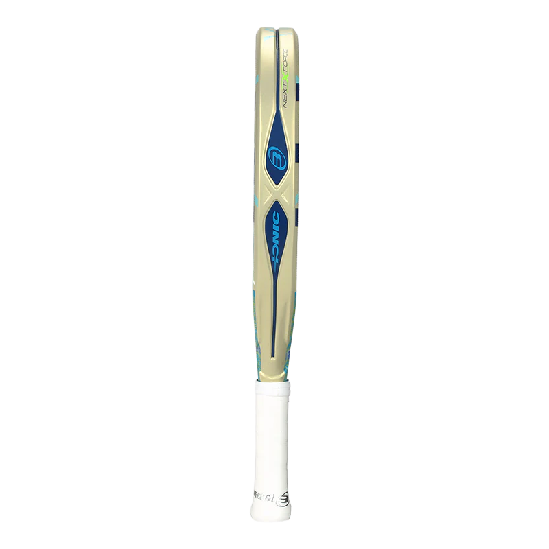 Pala de TEST Bullpadel Ionic Light 2026